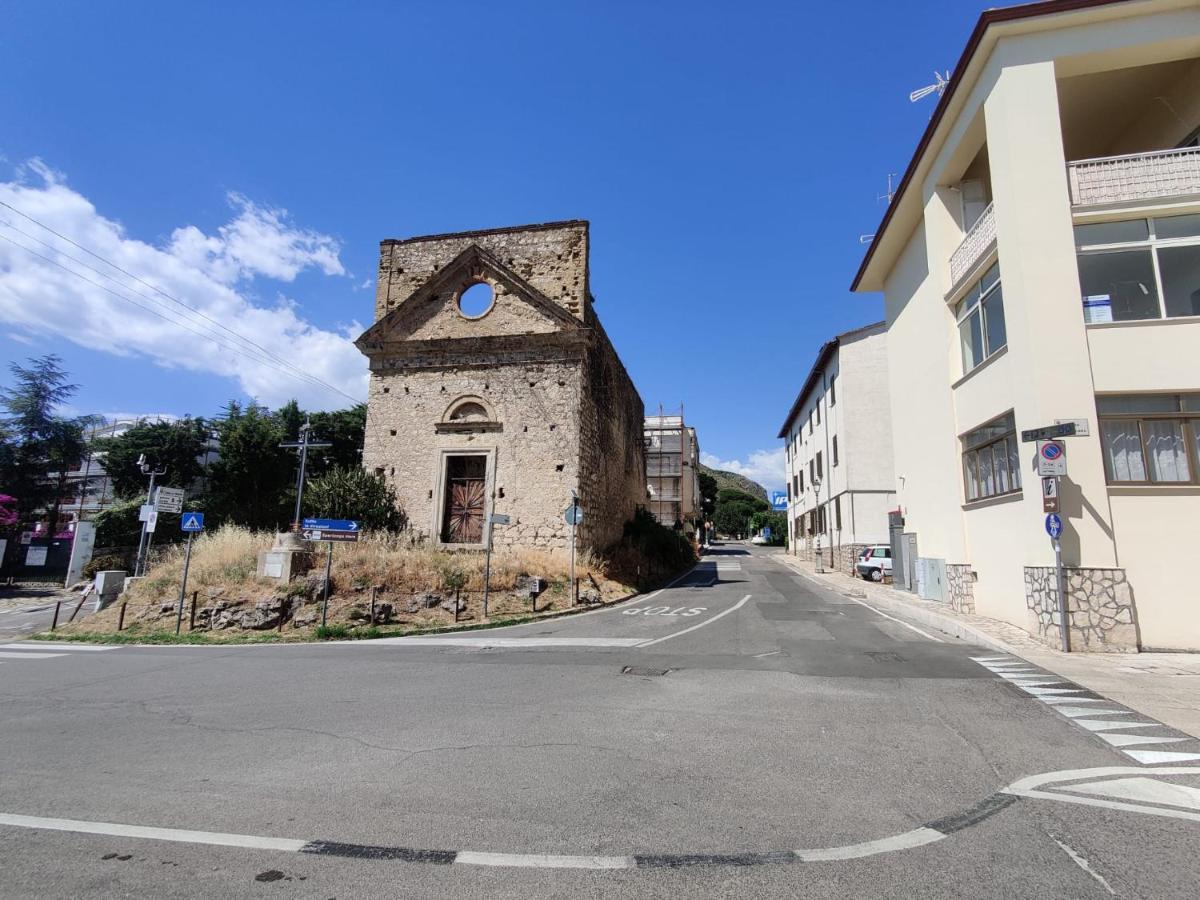 Casa Iris Centro Storico Apartment